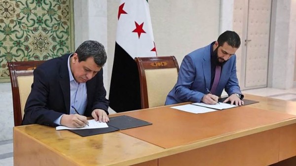 بەرپرسێکی بەڕێوەبەرایەتیی خۆسەر: دیمەشق نایەوێ رێککەوتنی 10ی ئادار جێبەجێ بکات