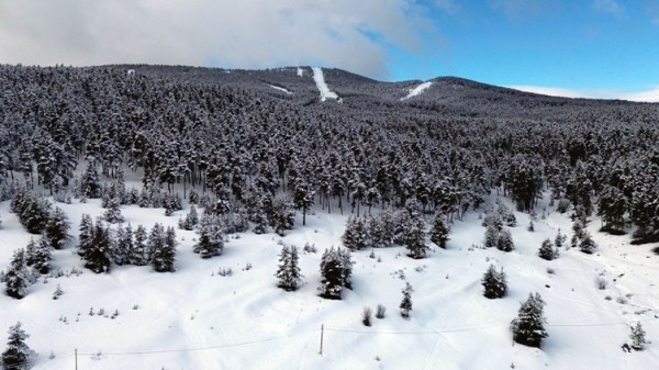 بەفر بەرزاییەکانی ئەردەخان و قەرسی سپیپۆش کرد